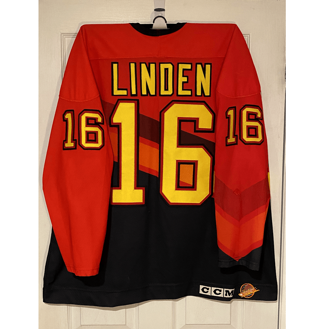 Trevor Linden Vancouver Canucks Alternate Jersey XXL